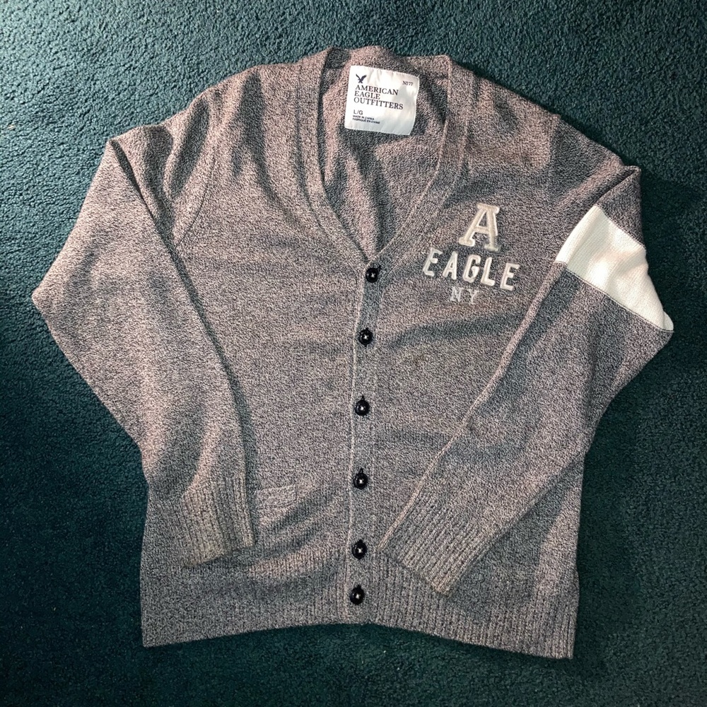 American Eagle Cardigan